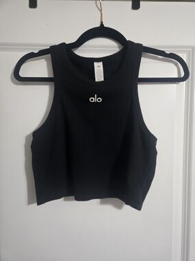 ALO Yoga Black Cropped Athletic Tank Top